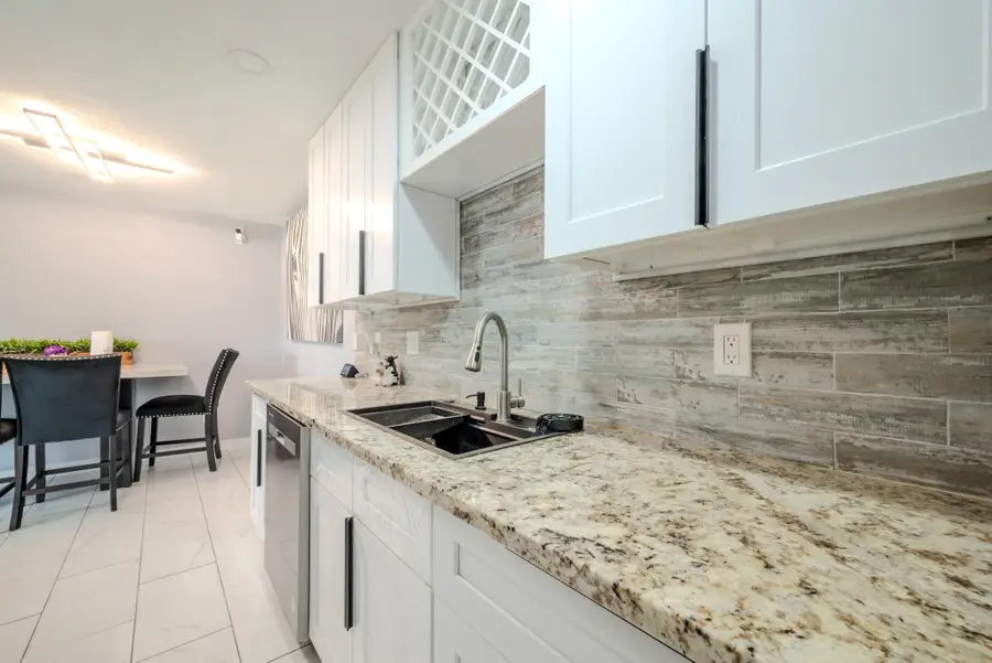 6806 Santa Rita Drive, Houston, TX 77083 - Image #3