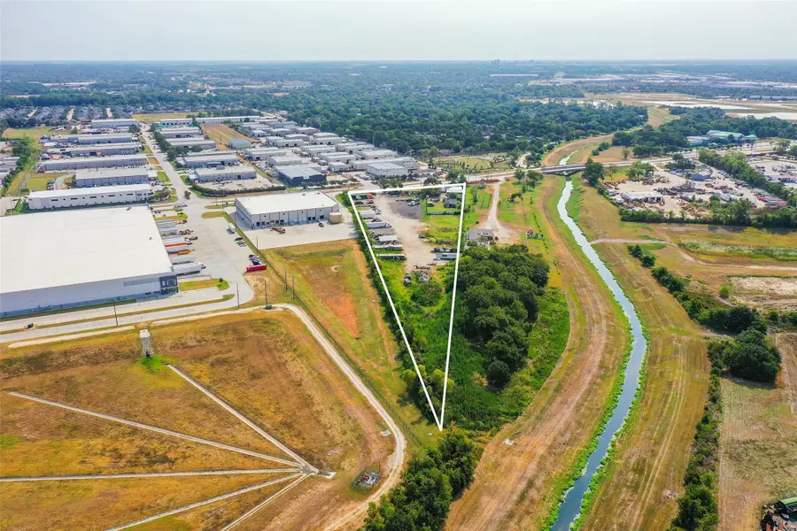 11615 Cutten Road, Houston, TX 77066 - Image #2