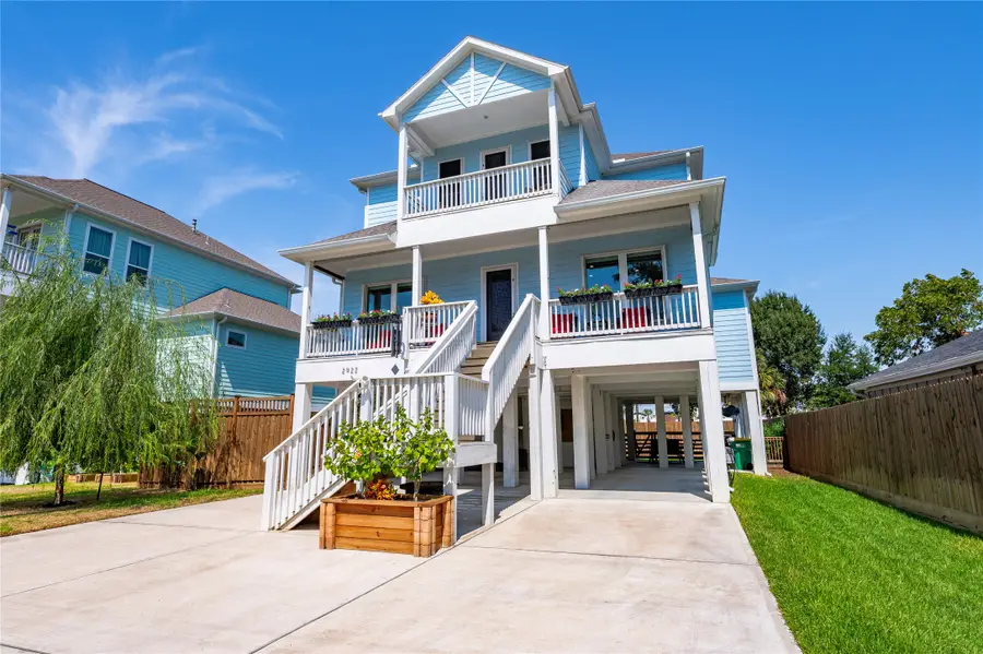 2922 Seargent Street, Seabrook, TX 77586 - #3