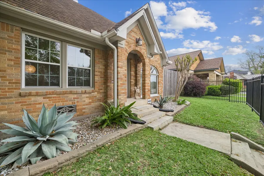 2108 White Oak Drive, Houston, TX 77009 - #2
