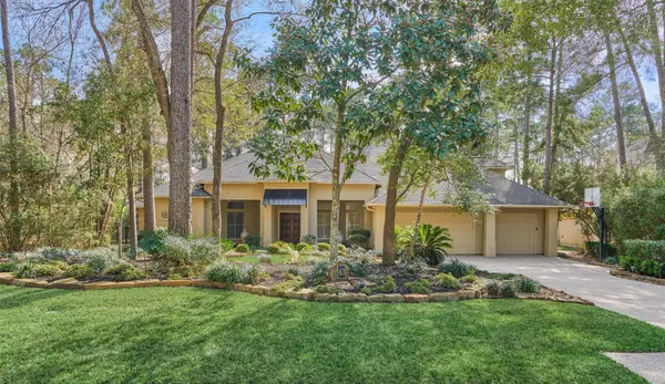 43 Meadow Brook Place, The Woodlands, TX 77382