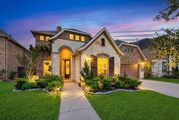 818 Butterfly Garden Trail, Richmond, TX 77406