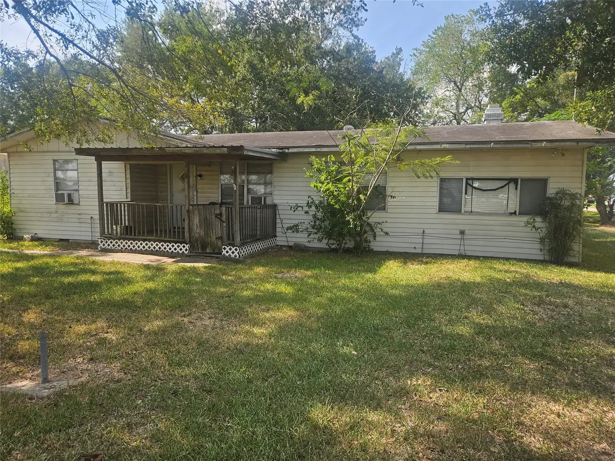 7102 Avenue E, Beasley, TX 77417 - #1