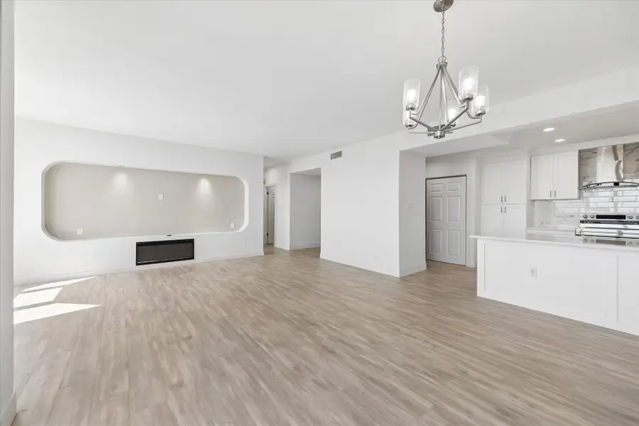 651 Bering Drive #903, Houston, TX 77057 - #3