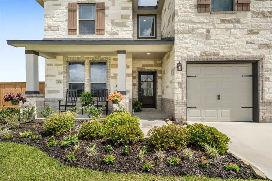 210 Valley Ranch Trail, Dayton, TX 77535 - #2