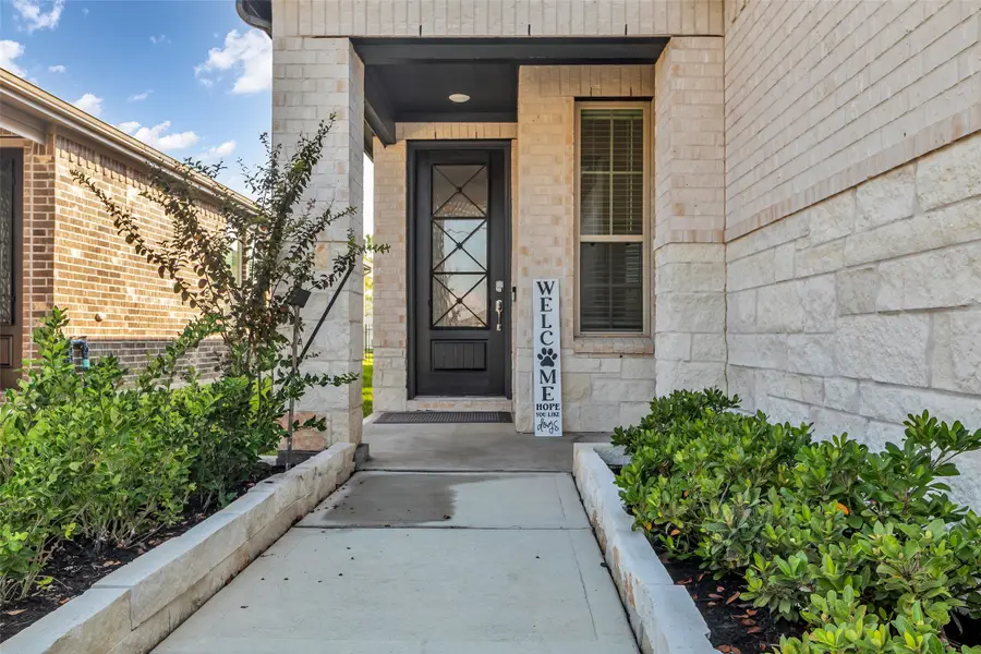 8023 Prospect Drive, Fulshear, TX 77441 - Image #2