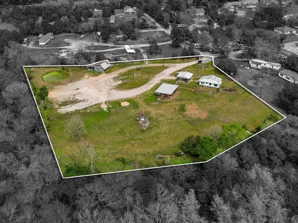 360 Shed Johnson Lane, Brenham, TX 77833