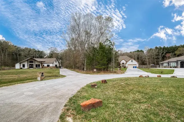 17010 N Saba, Splendora, TX 77372