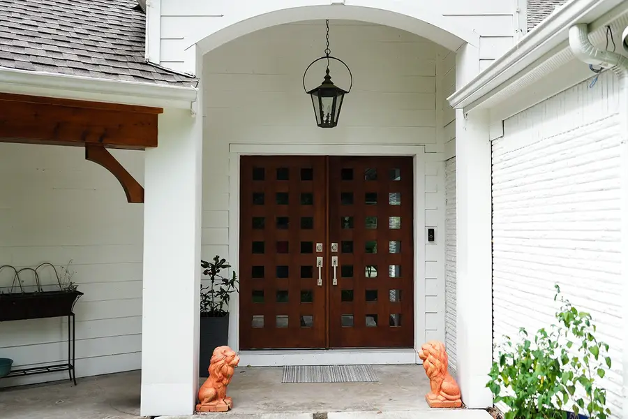 9818 Shadow Wood Drive, Houston, TX 77080 - Image #3