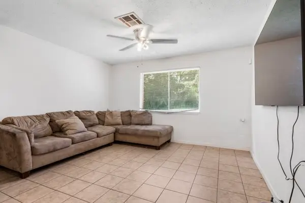 5830 Woodview Drive, Houston, TX 77396 - Image #2