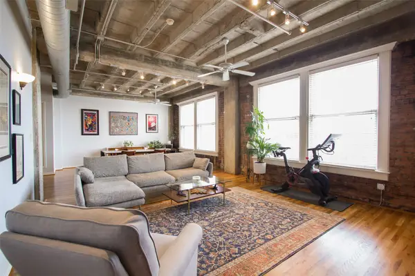 201 Main Street #4F, Houston, TX 77002