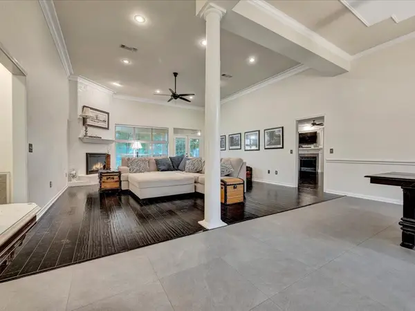 206 Cascade Court, Lufkin, TX 75901