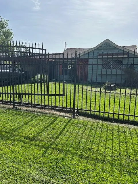 10206 Cheeves Drive, Houston, TX 77016 - Image #2