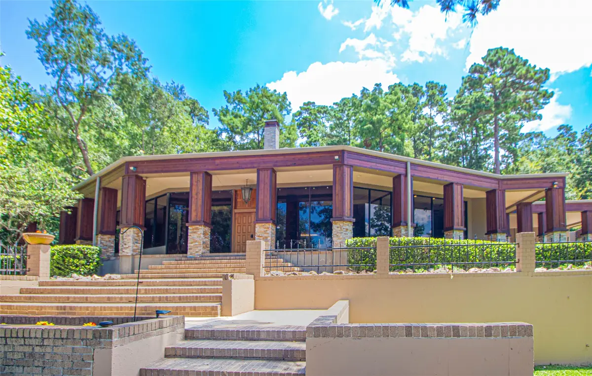 368 Forest Hills Drive, Livingston, TX 77351 - Image #1