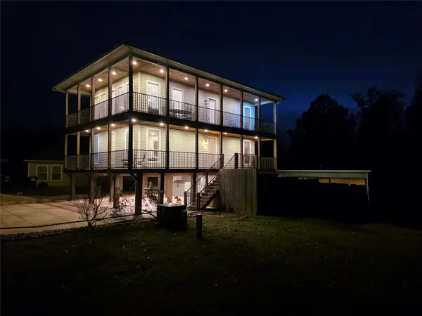 201 Coco Loop, Point Blank, TX 77364