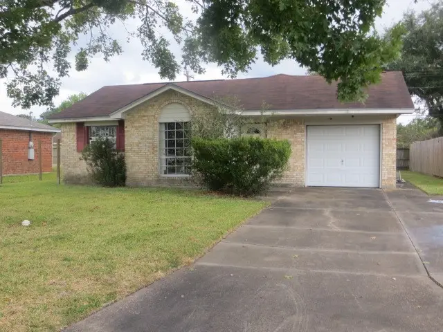 7305 Mallard Drive, Texas City, TX 77591 - Image #1