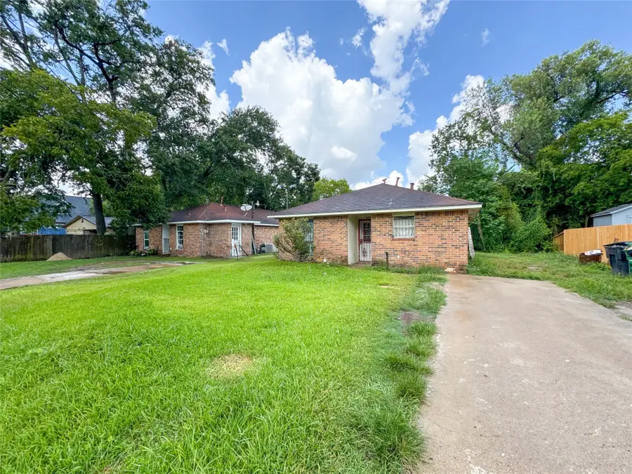 5413 Glen Nook Drive, Houston, TX 77016 - Image #2