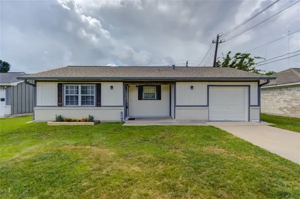 5317 Crestmont Street, Baytown, TX 77521