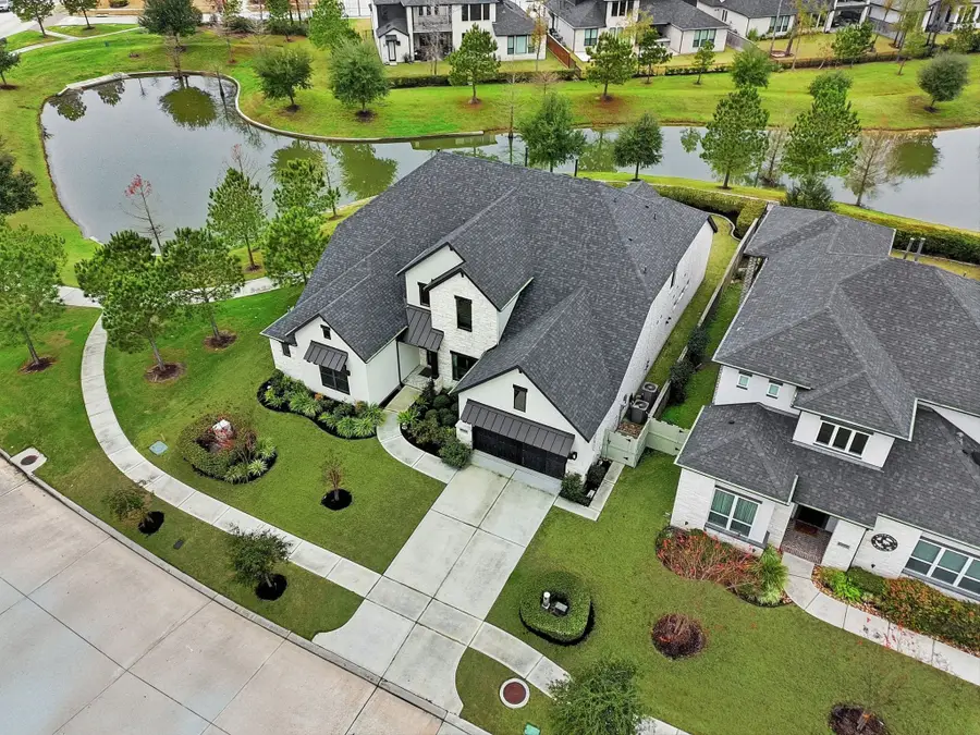 10102 S Goshawk Trail, Conroe, TX 77385 - Image #2