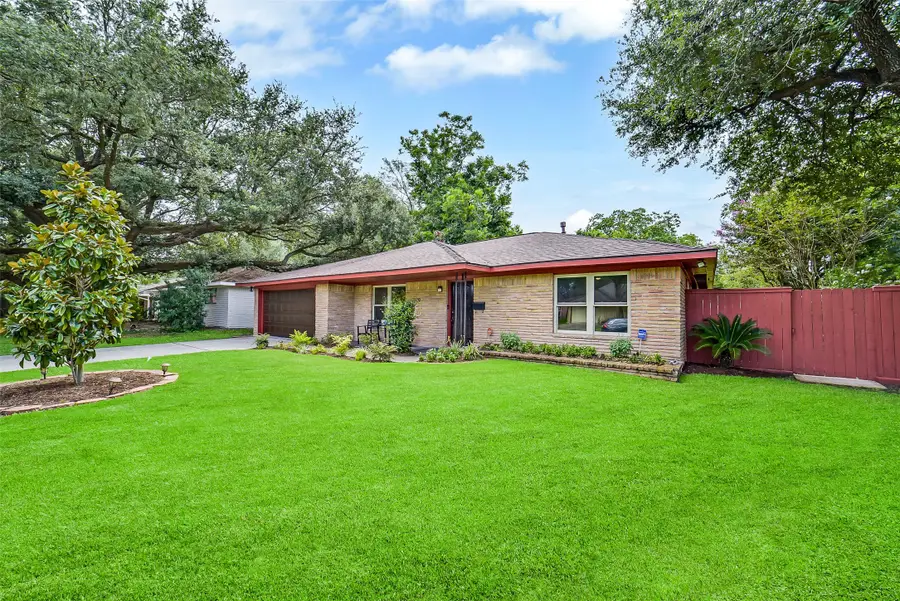 11519 Endicott Lane, Houston, TX 77035 - Image #2