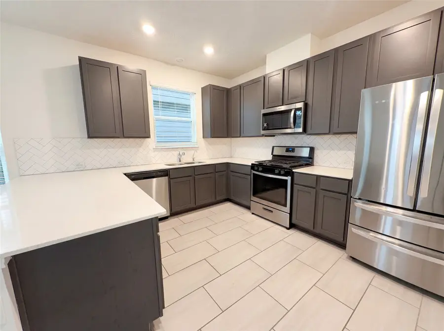 23322 Greenway Creek Lane, Spring, TX 77373 - Image #2