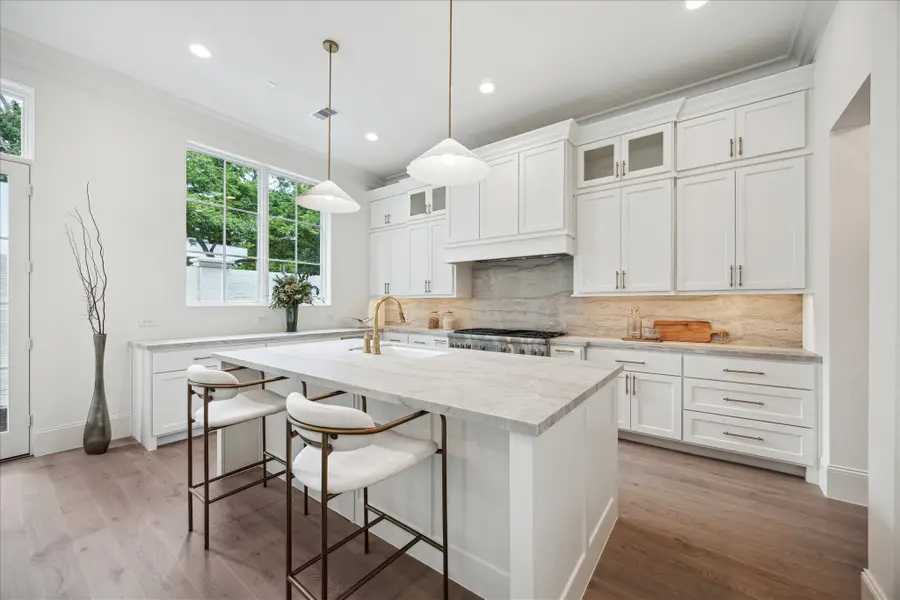 7 Wentworth Gate Path, Houston, TX 77027 - #2