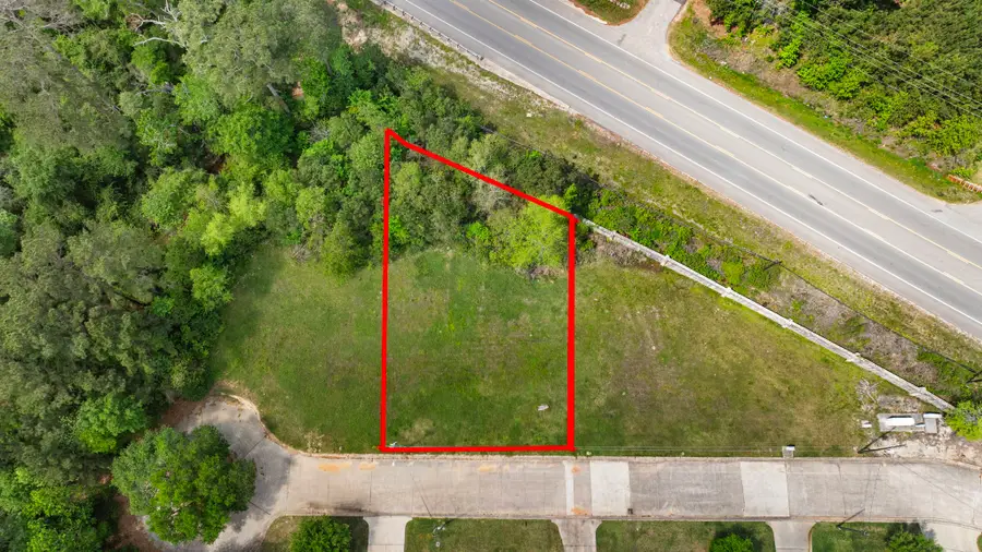 2 Stone Creek Dr, Conroe, TX 77304 - #2