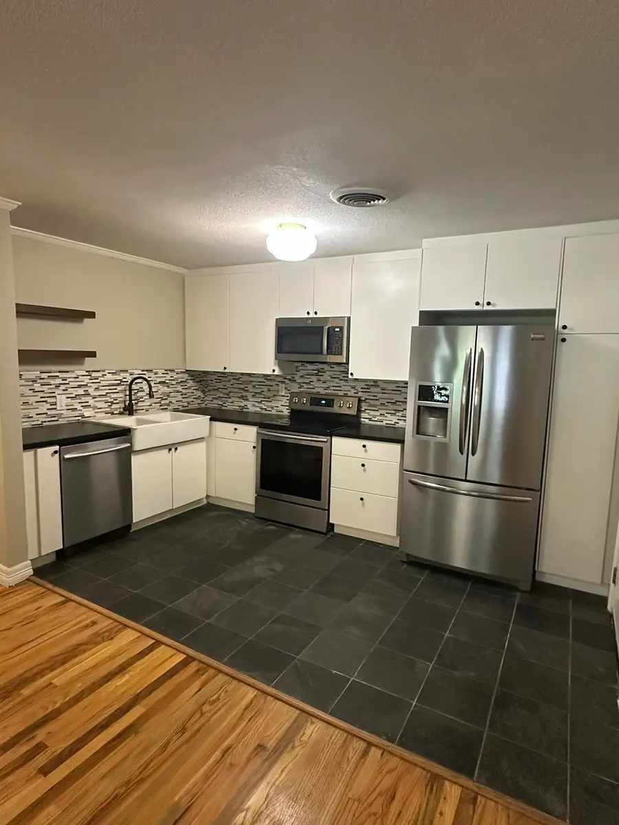 206 Mclemore Drive, Alvin, TX 77511 - #3