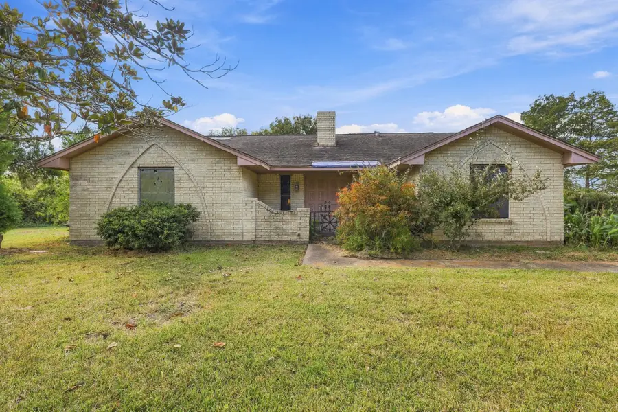 815 County Road 32, Angleton, TX 77515 - #2