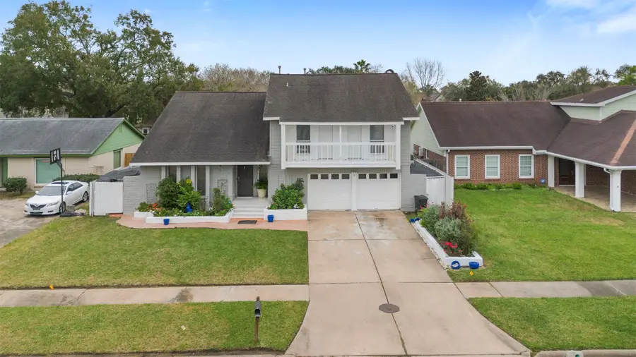 10706 Sagegreen Drive, Houston, TX 77089 - Image #2