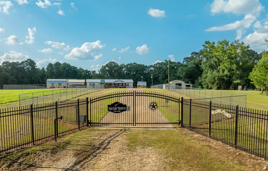 5819 County Road 1170, Kennard Ratcliff, TX 75925 - Image #3