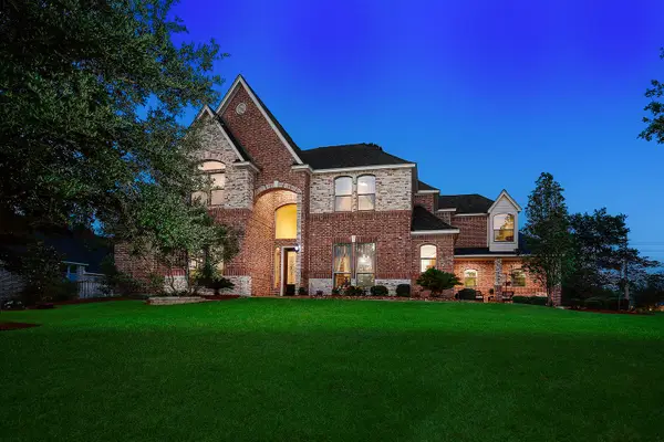 7916 Wooded Way Drive, Spring, TX 77389