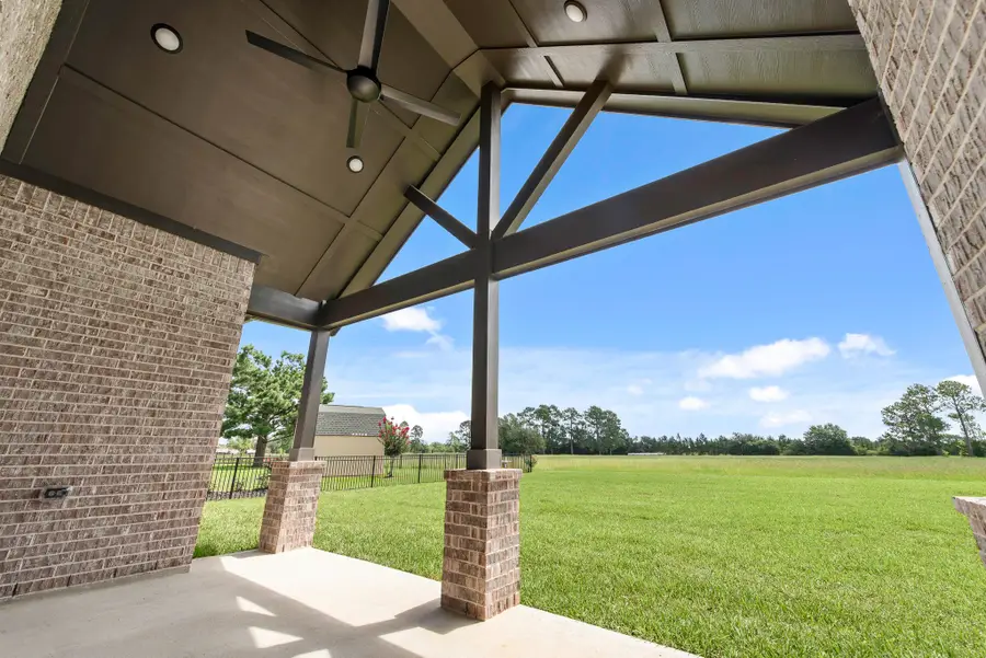 15408 Sandtrap Drive, Waller, TX 77484 - Image #2