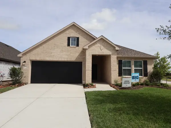 14021 Baikal Manor Drive, Santa Fe, TX 77510
