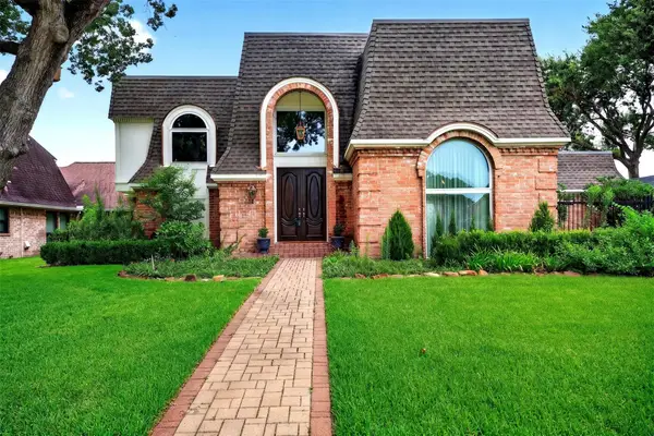 926 Ivy Wall Drive, Houston, TX 77079
