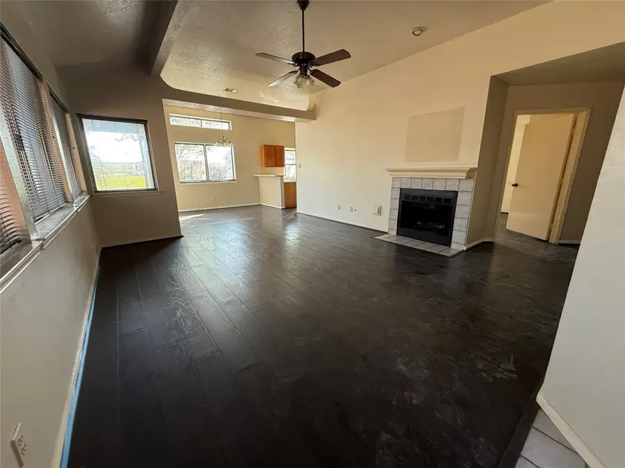 8109 Catalpa Street, Texas City, TX 77591 - Image #2