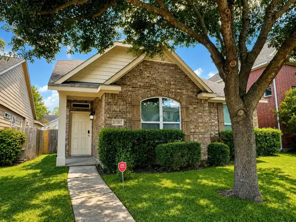 17207 Mitchell Pass Lane, Humble, TX 77346