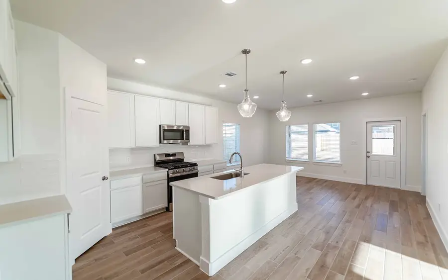 626 Escondido Drive, Dayton, TX 77535 - #3
