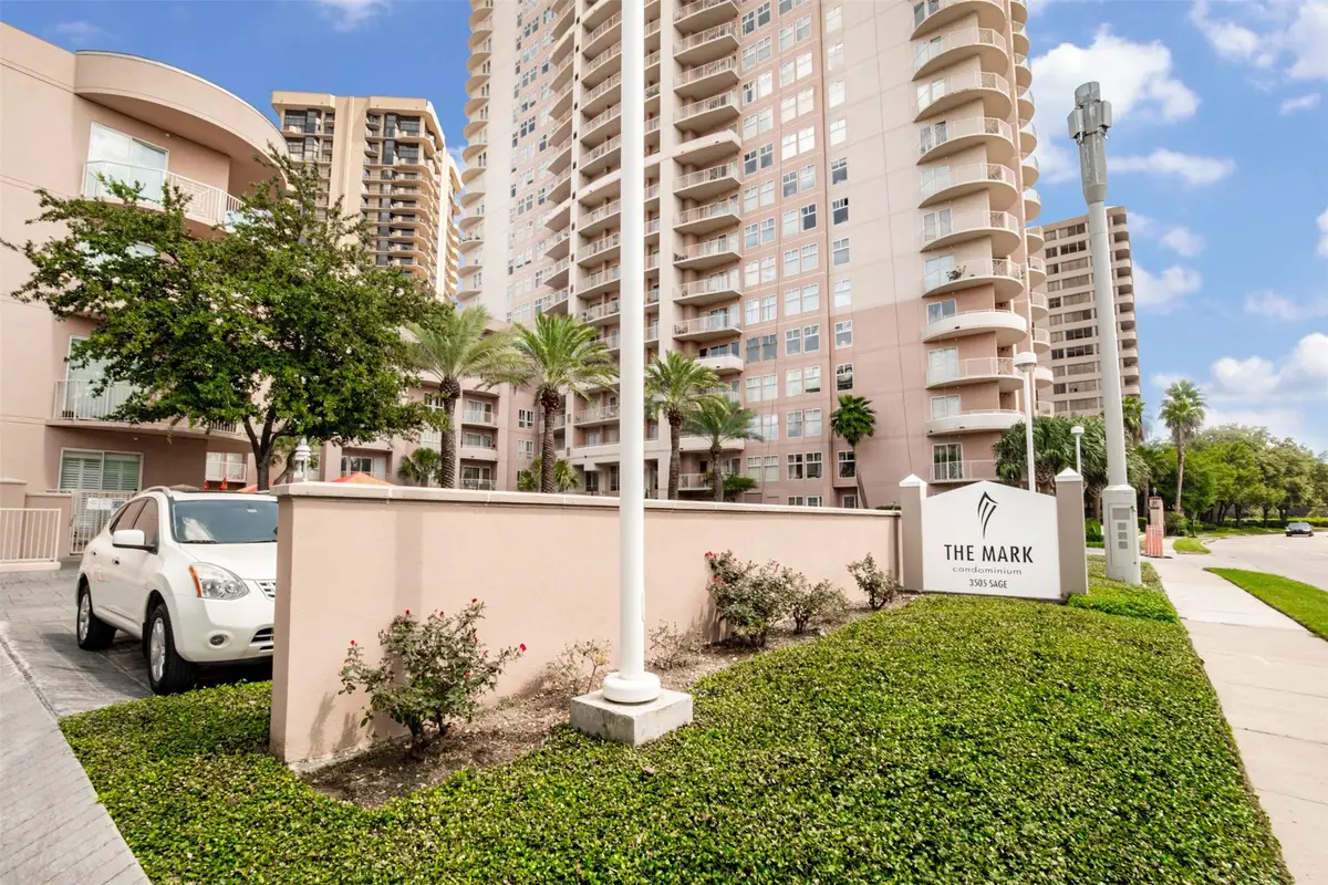 3505 Sage Road #2403, Houston, TX 77056 - Image #1