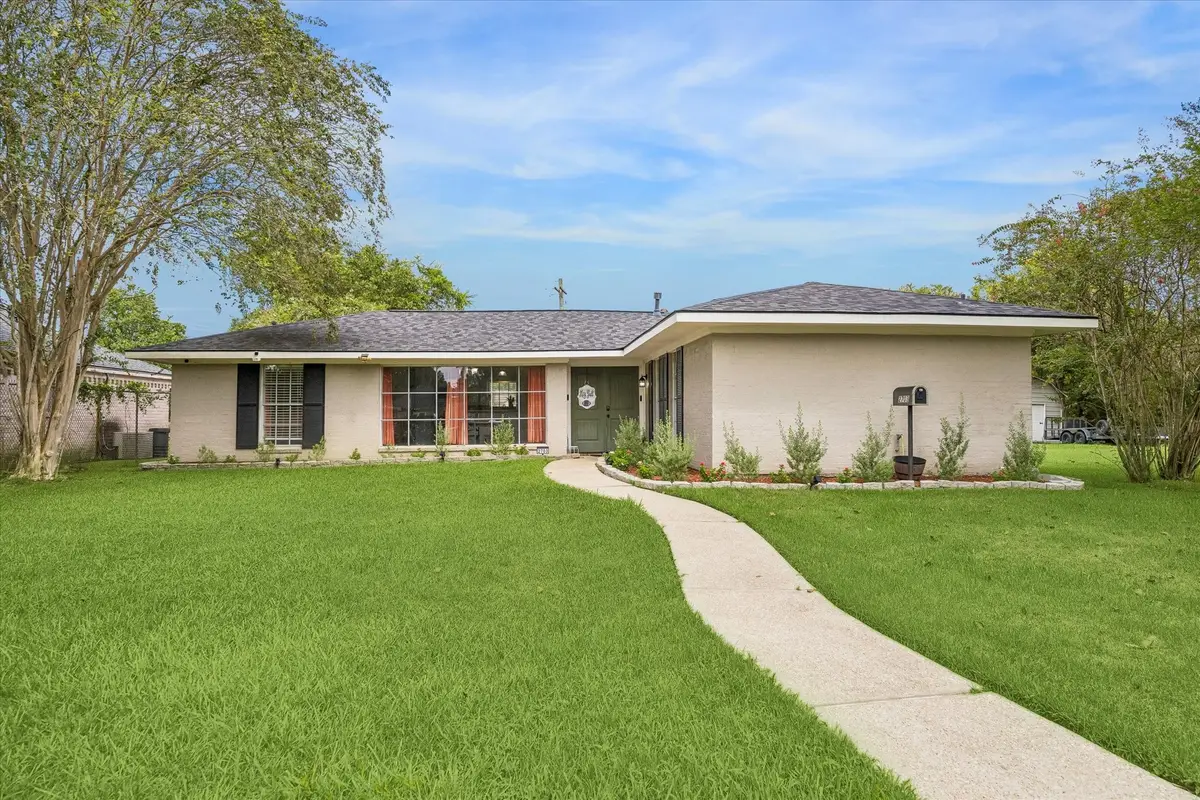 2703 Newman, Liberty, TX 77575 - #1