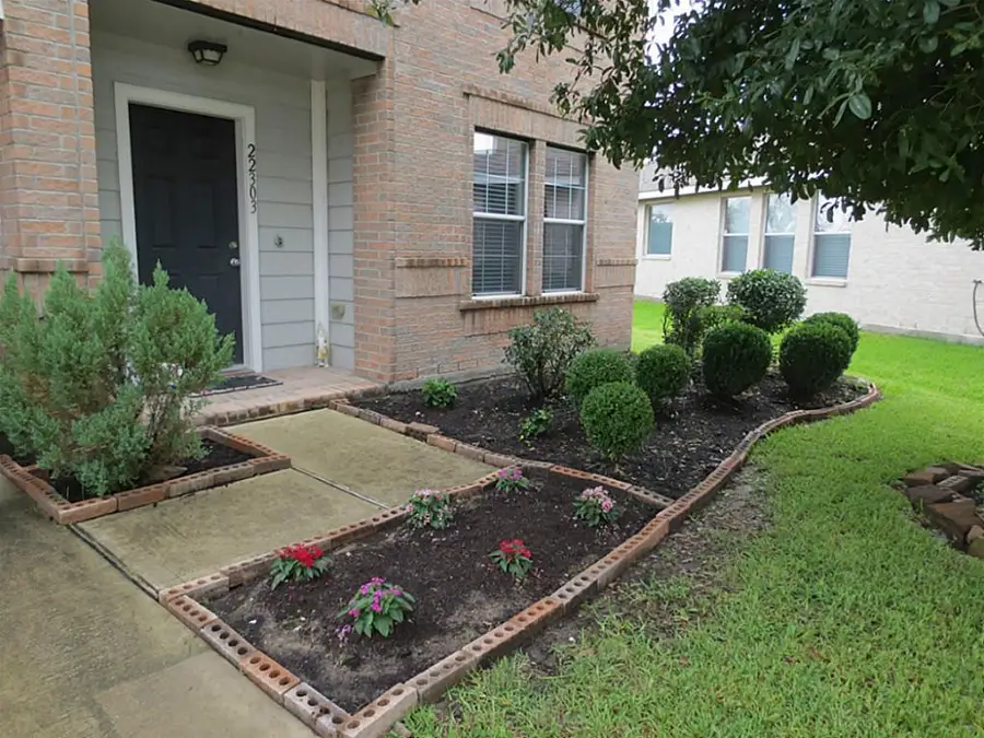 22303 Bridgestone Ridge Drive, Spring, TX 77388 - Image #2
