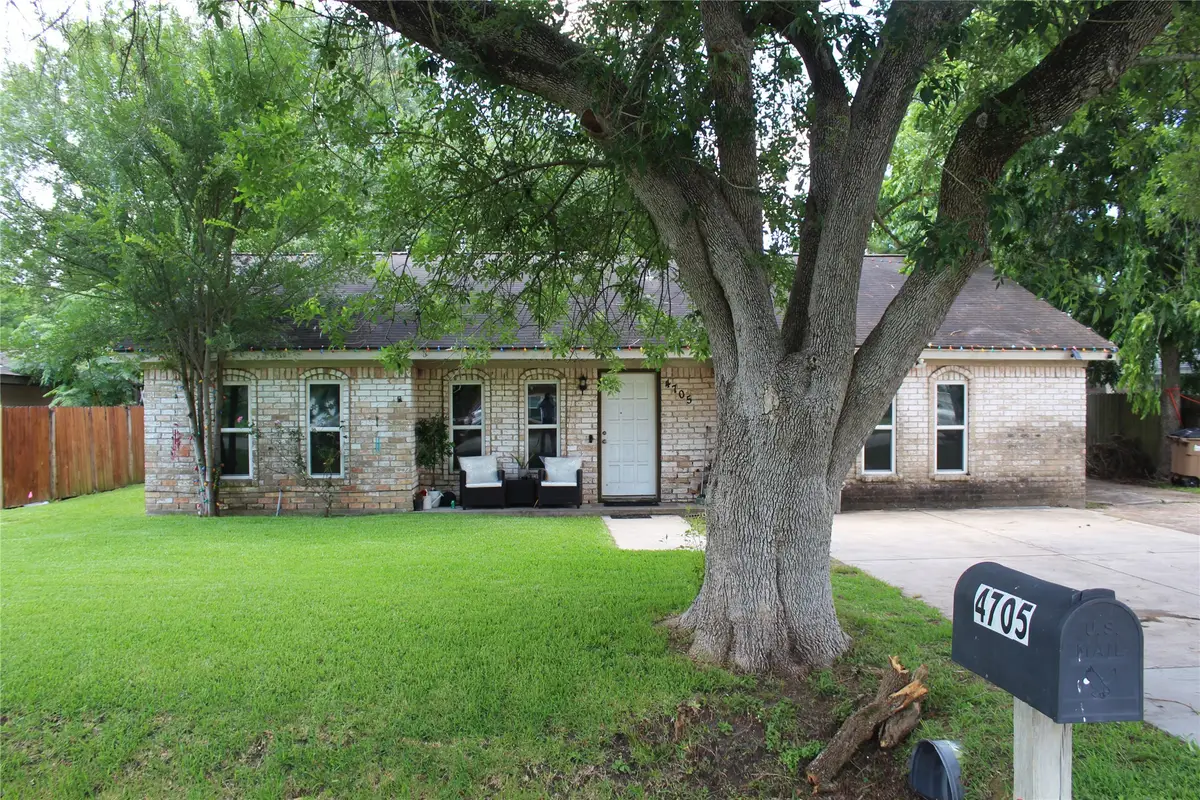 4705 30th Street E, Dickinson, TX 77539 - #1