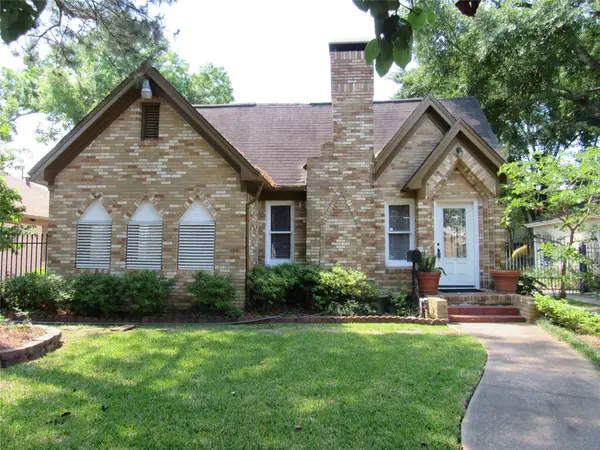 2141 Colquitt Street, Houston, TX 77098