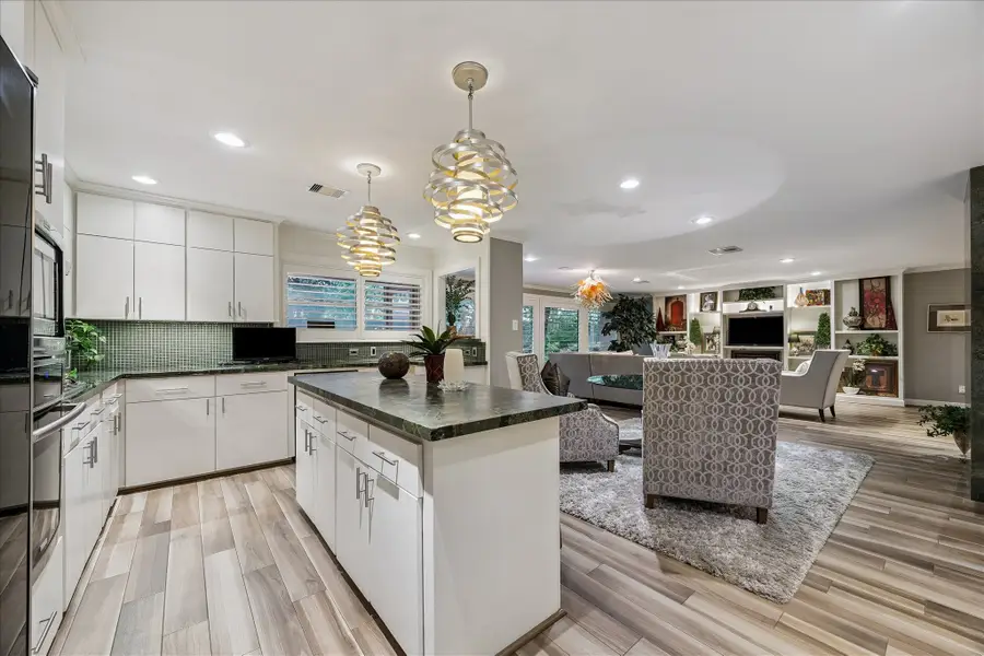 3615 Ascot Lane, Houston, TX 77092 - #3
