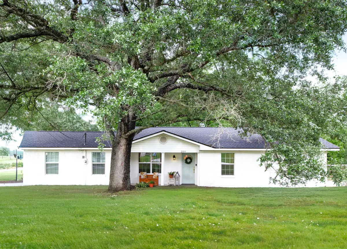 2103 Holly Street, East Bernard, TX 77435 - #1