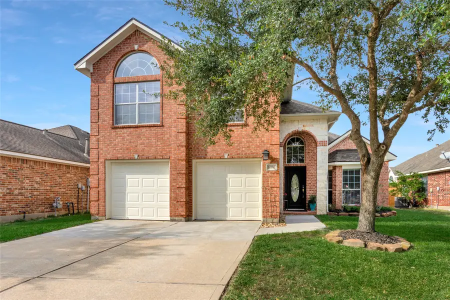 8106 Cove Timbers Lane, Tomball, TX 77375 - Image #2