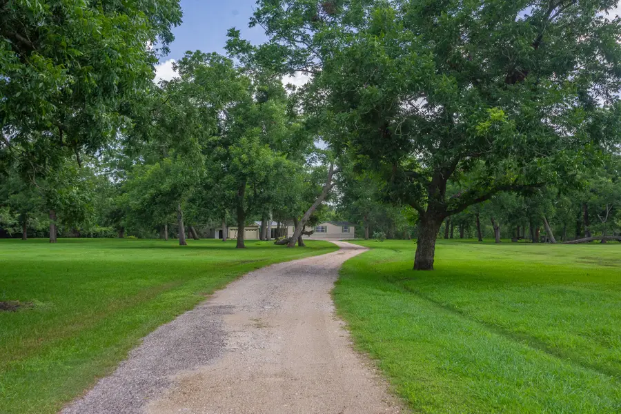 11935 County Road 170, Boling, TX 77420 - #2