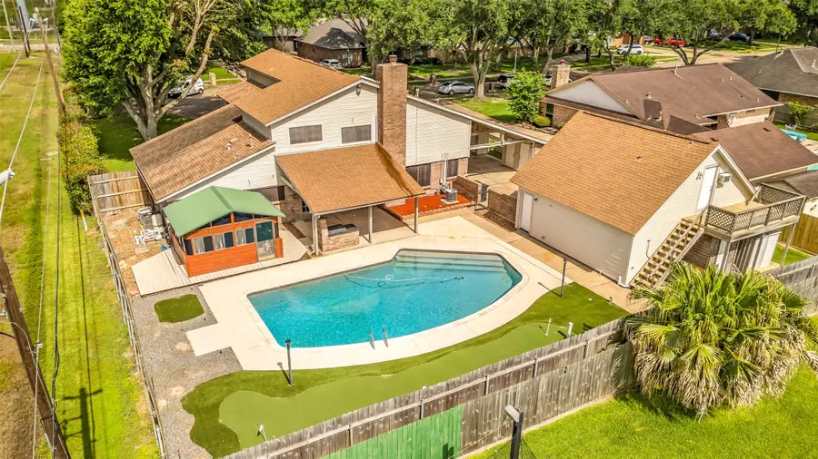 2202 Erin Glen Court, Deer Park, TX 77536 - #2