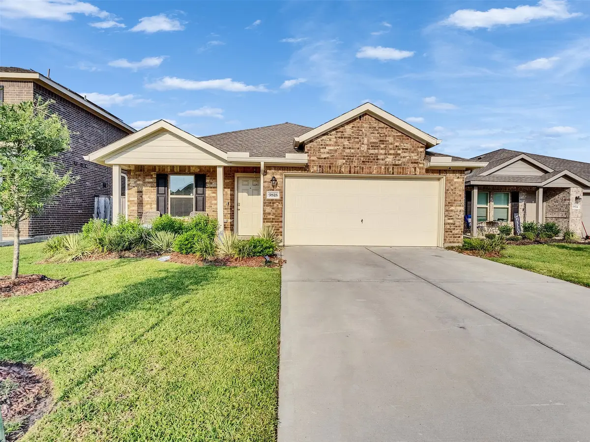9818 Wembley Vista Court, Baytown, TX 77521 - #1