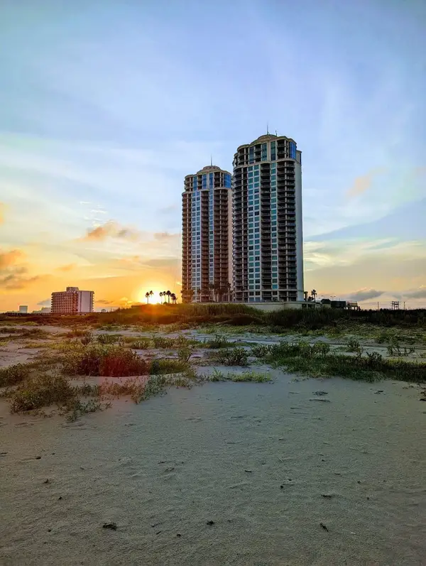 801 E Beach Drive #BC0612, Galveston, TX 77550